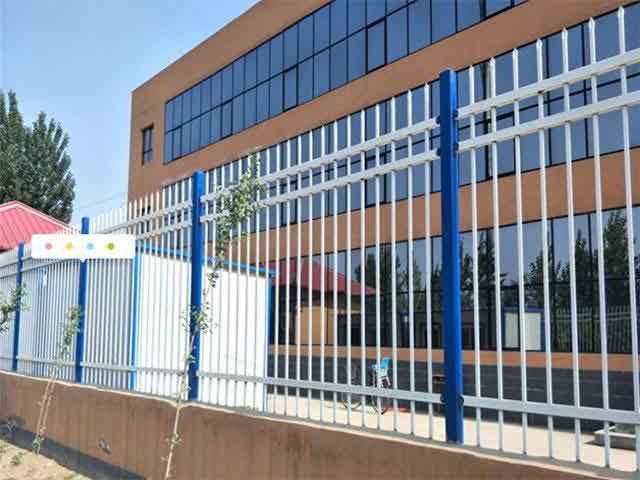 利晶設計機構高端網(wǎng)站設計